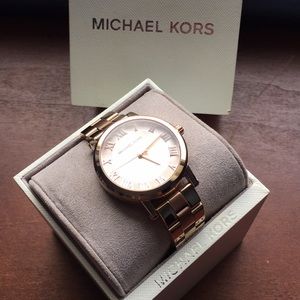 Michael Kors rose gold watch